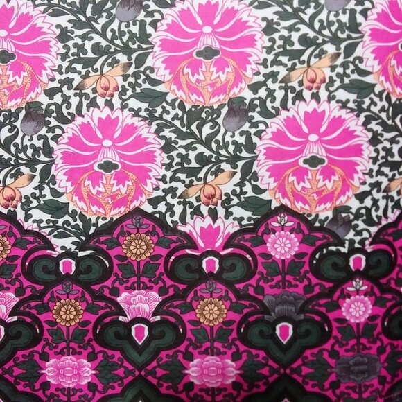 Carole Little Tee Top Pink Floral Border Print Knit Top Size Small - Picture 4 of 9